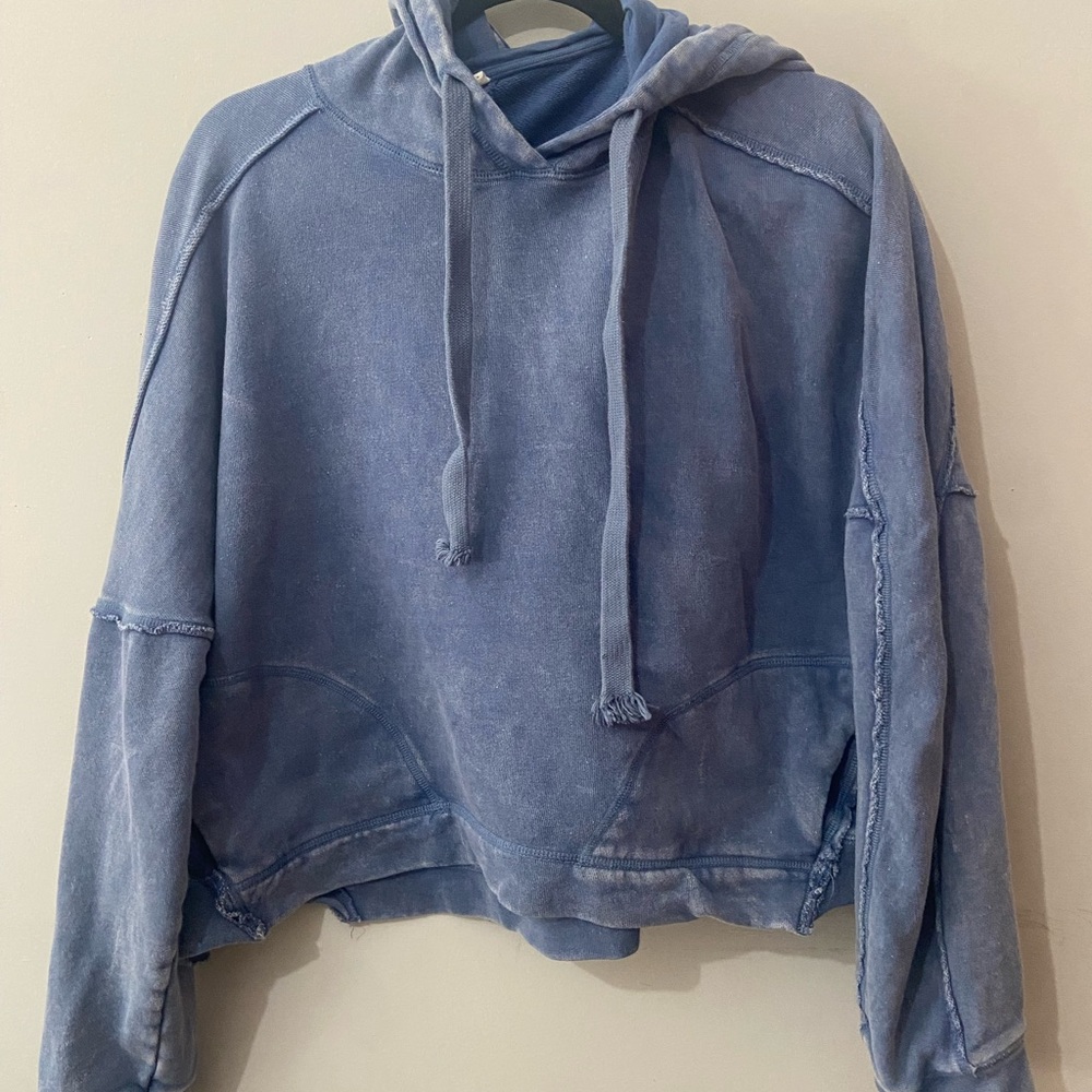 Free People Movement Oversized Cropped Distressed Hoodie / Sweatshirt. Size XS